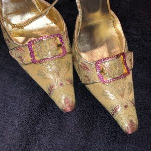 Women’s Gold Casadei Pumps - 7.5